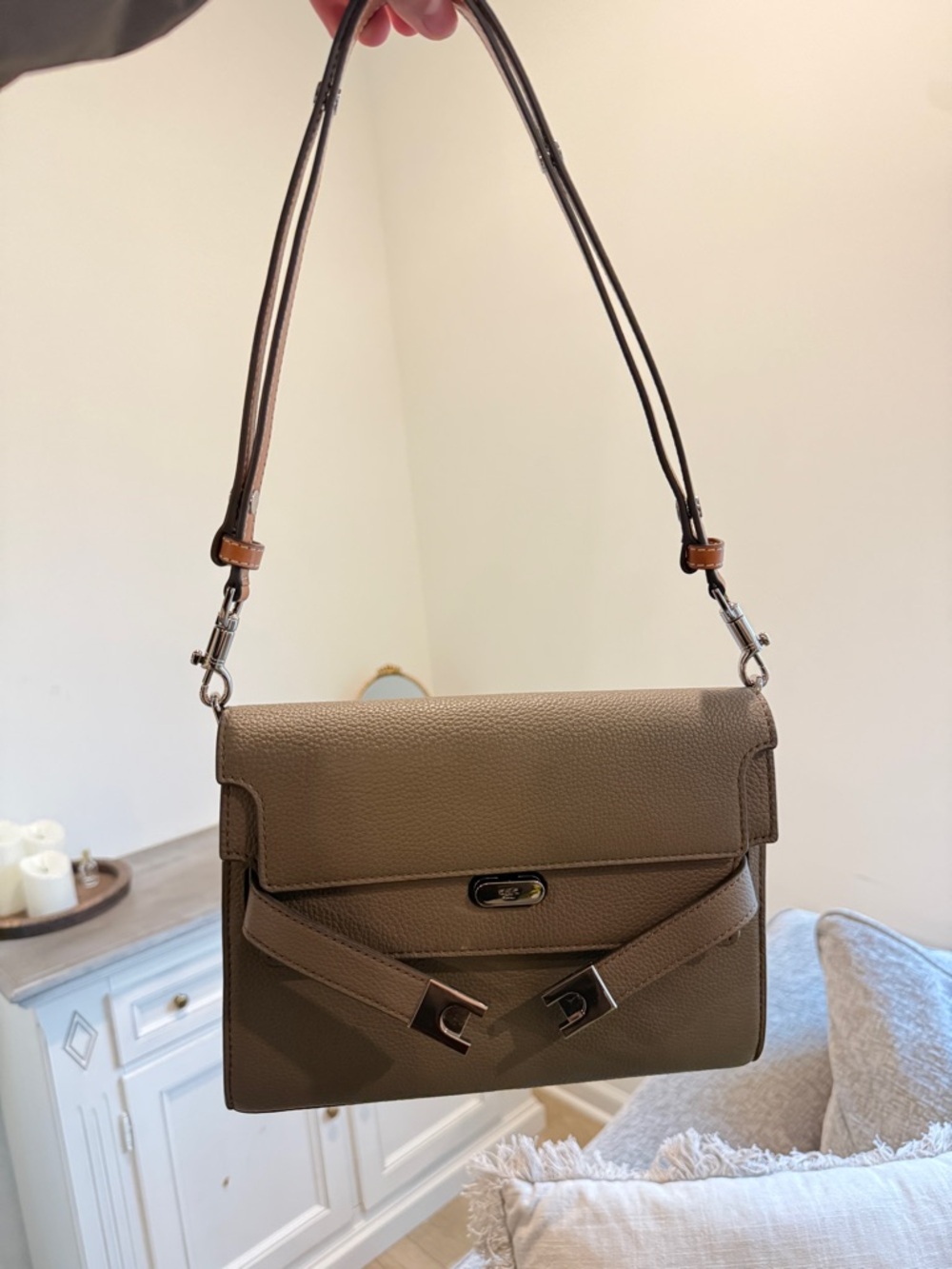 Tory Burch Lee Radziwill Pebbled Shoulder Bag